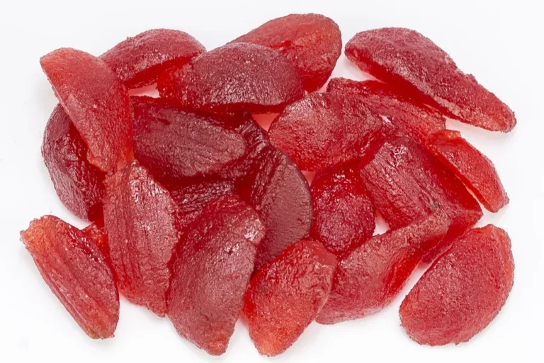 Torkad Päron Röda Den tillagas med traditionella metoder, med färska och högkvalitativa ingredienser.
