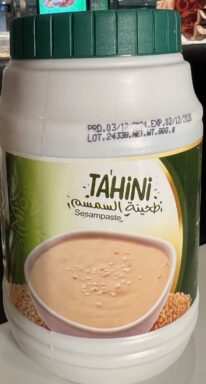 Tahini Förberedd med traditionella metoder.Innehåller inga tillsatser.